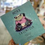 Libro Mora es talentosa